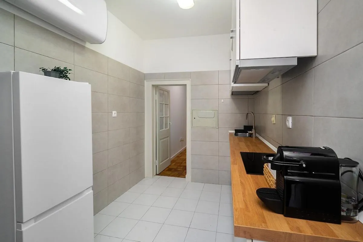 Apartment Liberty Avenue Apartament Lisbon